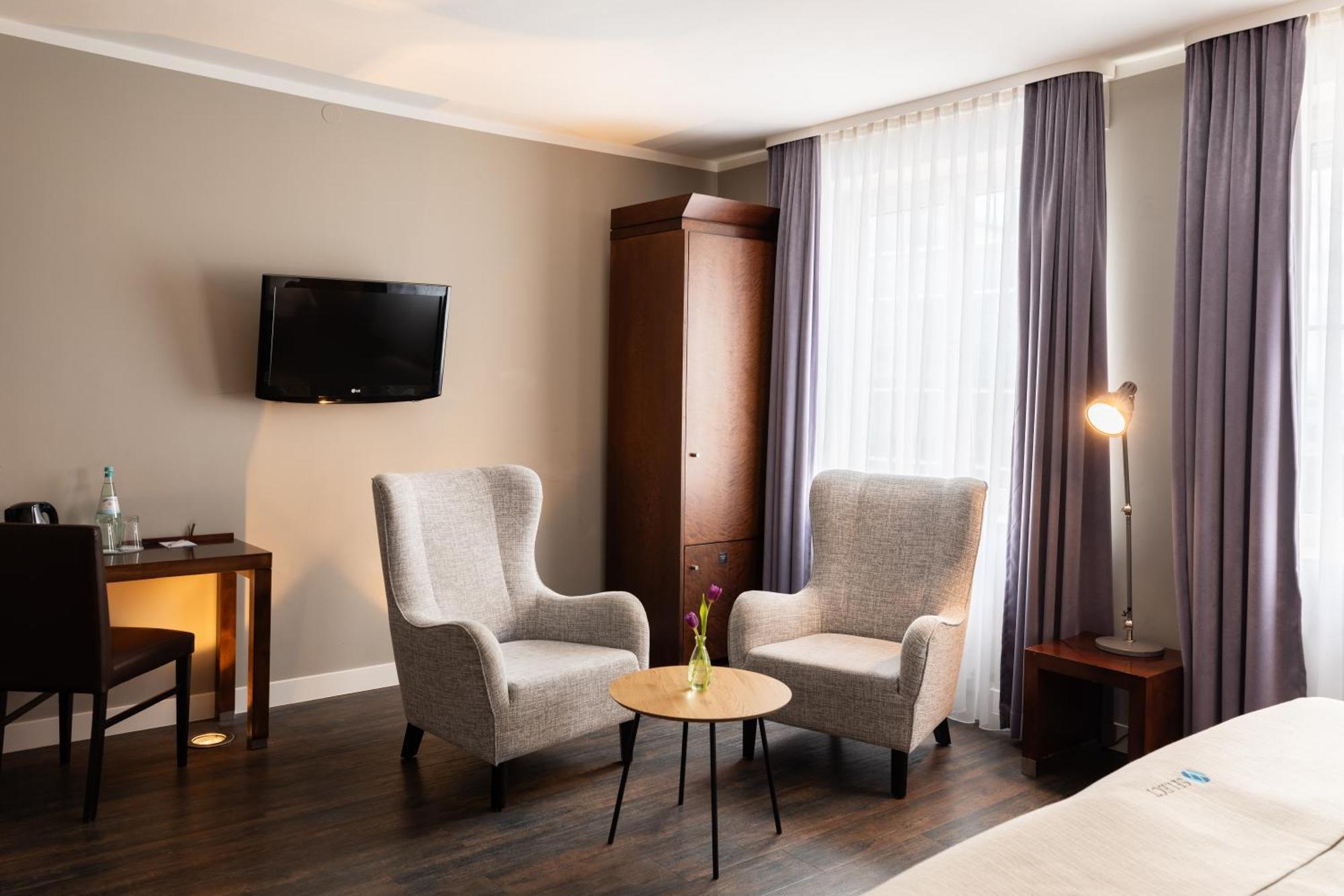Select Hotel FDH Pokoj fotografie